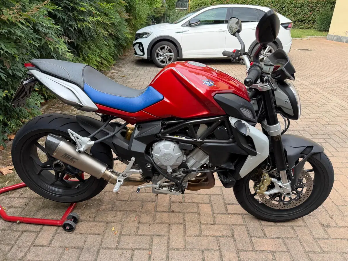 MV Agusta Brutale 800 EAS ABS (2012 - 15) (2)