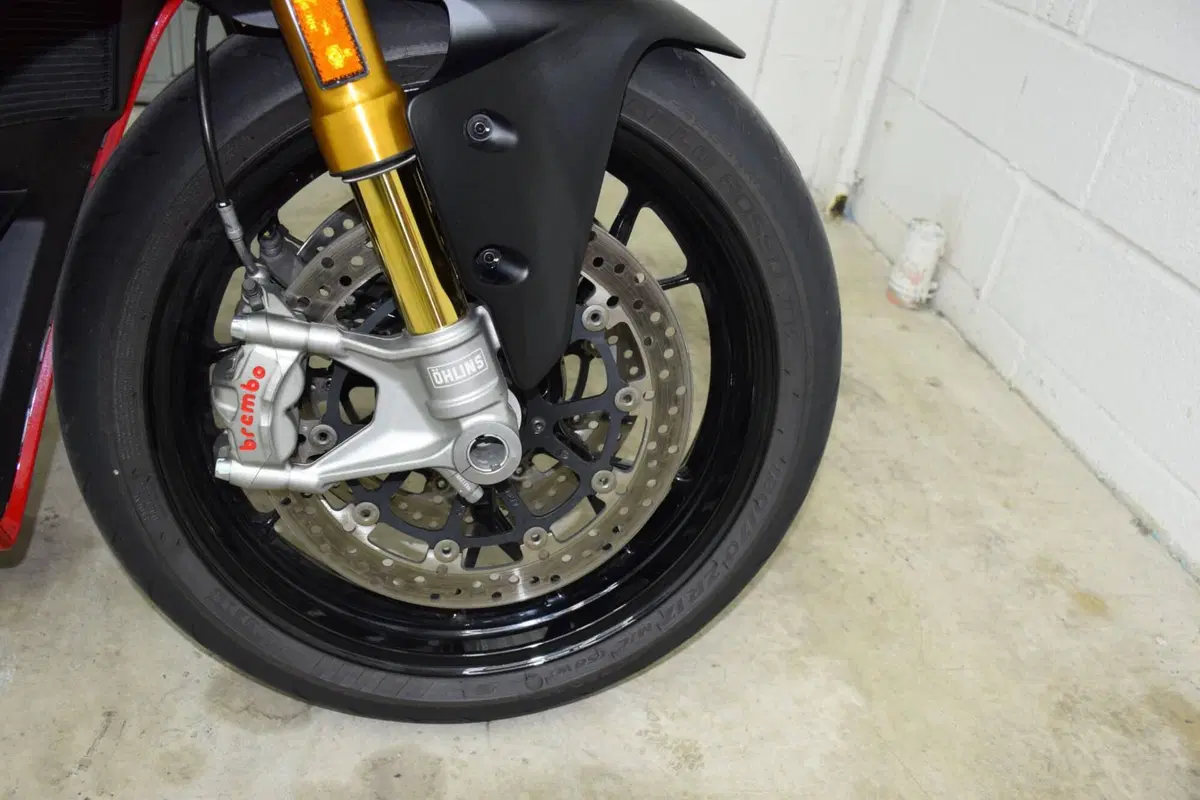 Ducati Panigale V2 S (2025 - 26) (11)