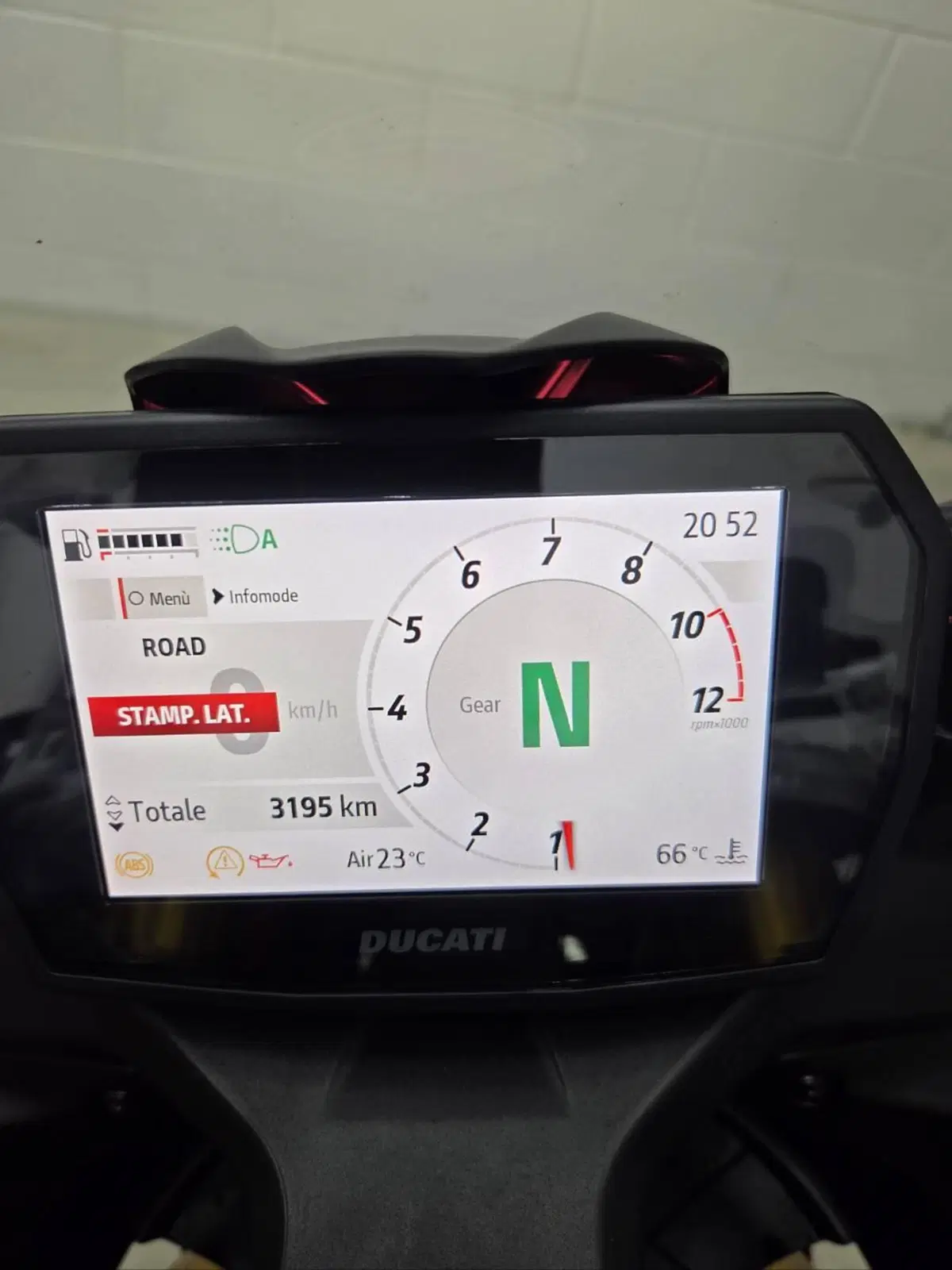 Ducati Panigale V2 S (2025 - 26) (13)