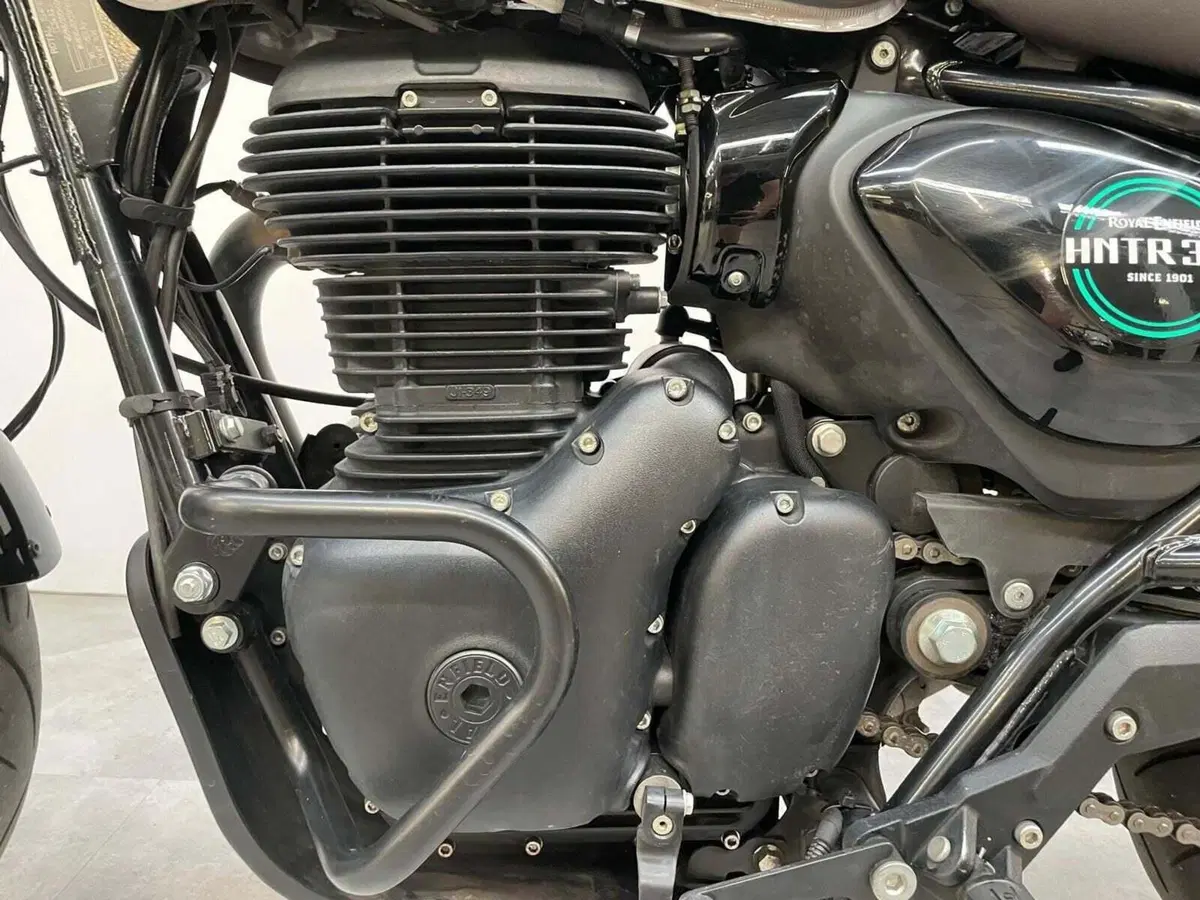 Royal Enfield HNTR 350 (2022 - 26) (16)