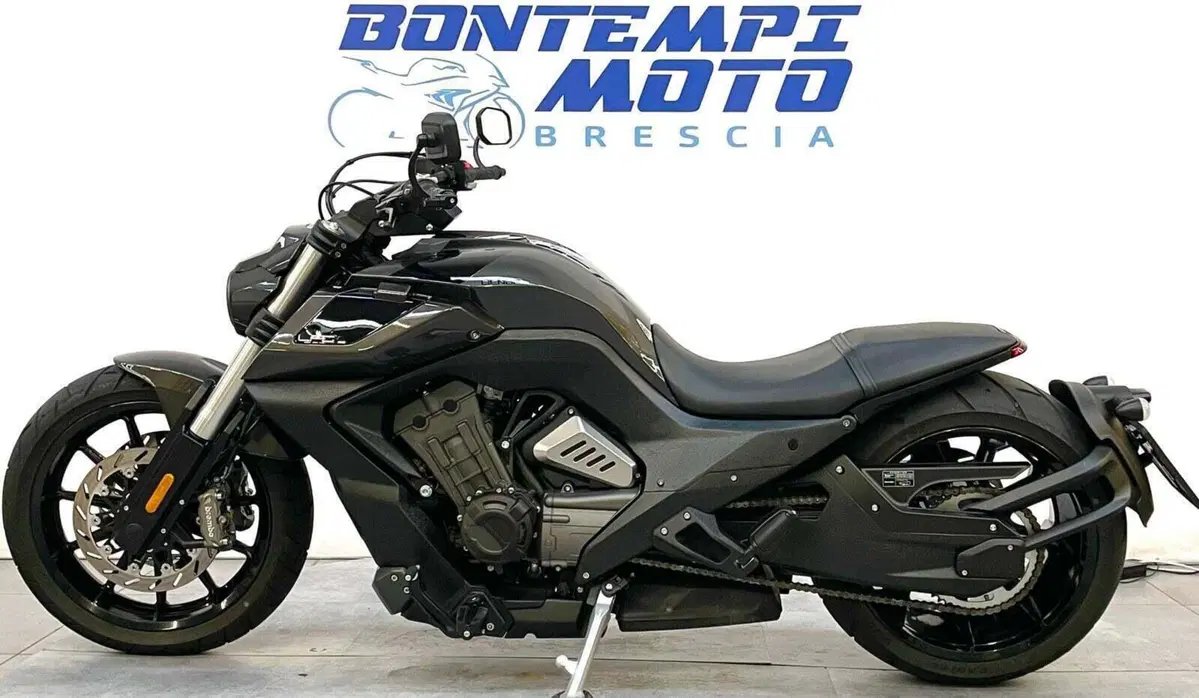 Benda Motorcycles LFC 700 Pro (2026) (2)