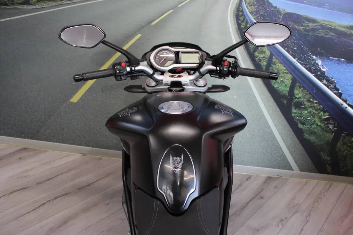 MV Agusta Brutale 920 (2011 - 12) (20)