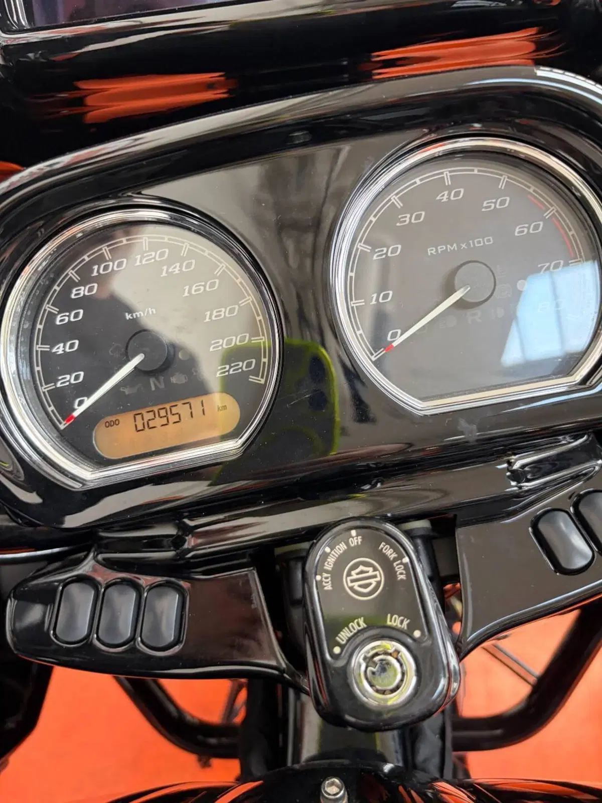Harley-Davidson Road Glide ST (2022 - 23) (4)