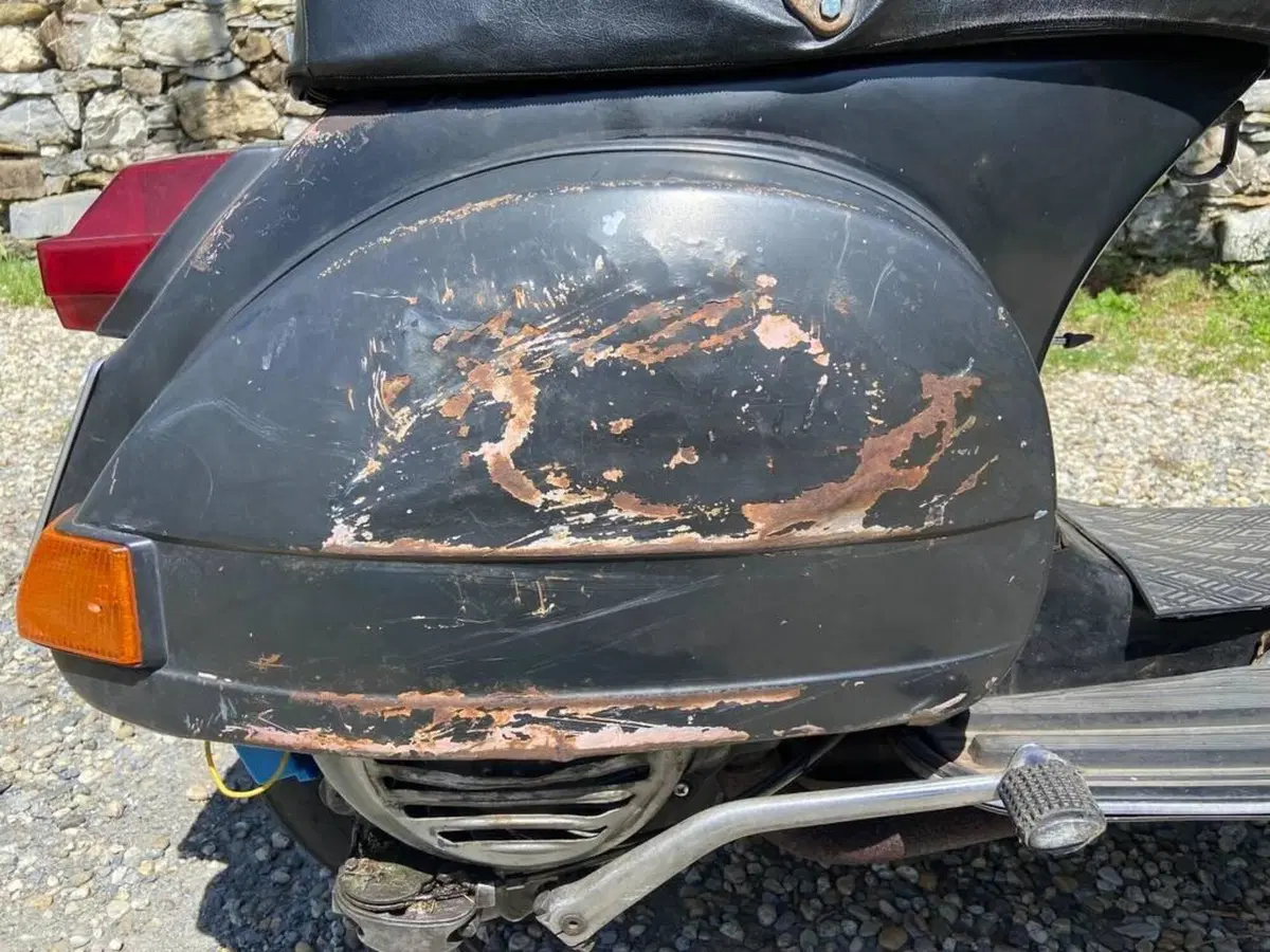Piaggio Vespa p125x (5)