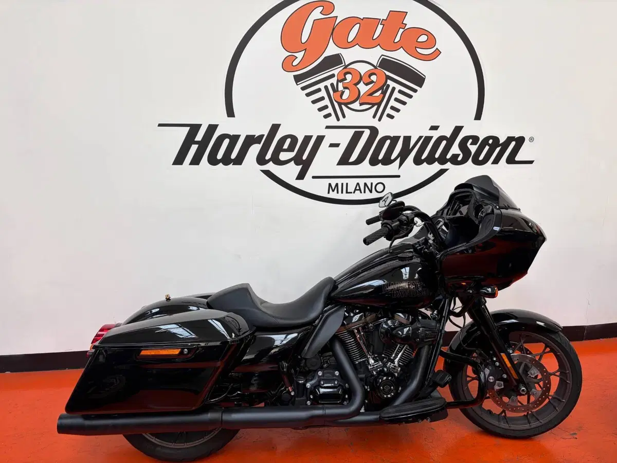 Harley-Davidson Road Glide ST (2022 - 23)