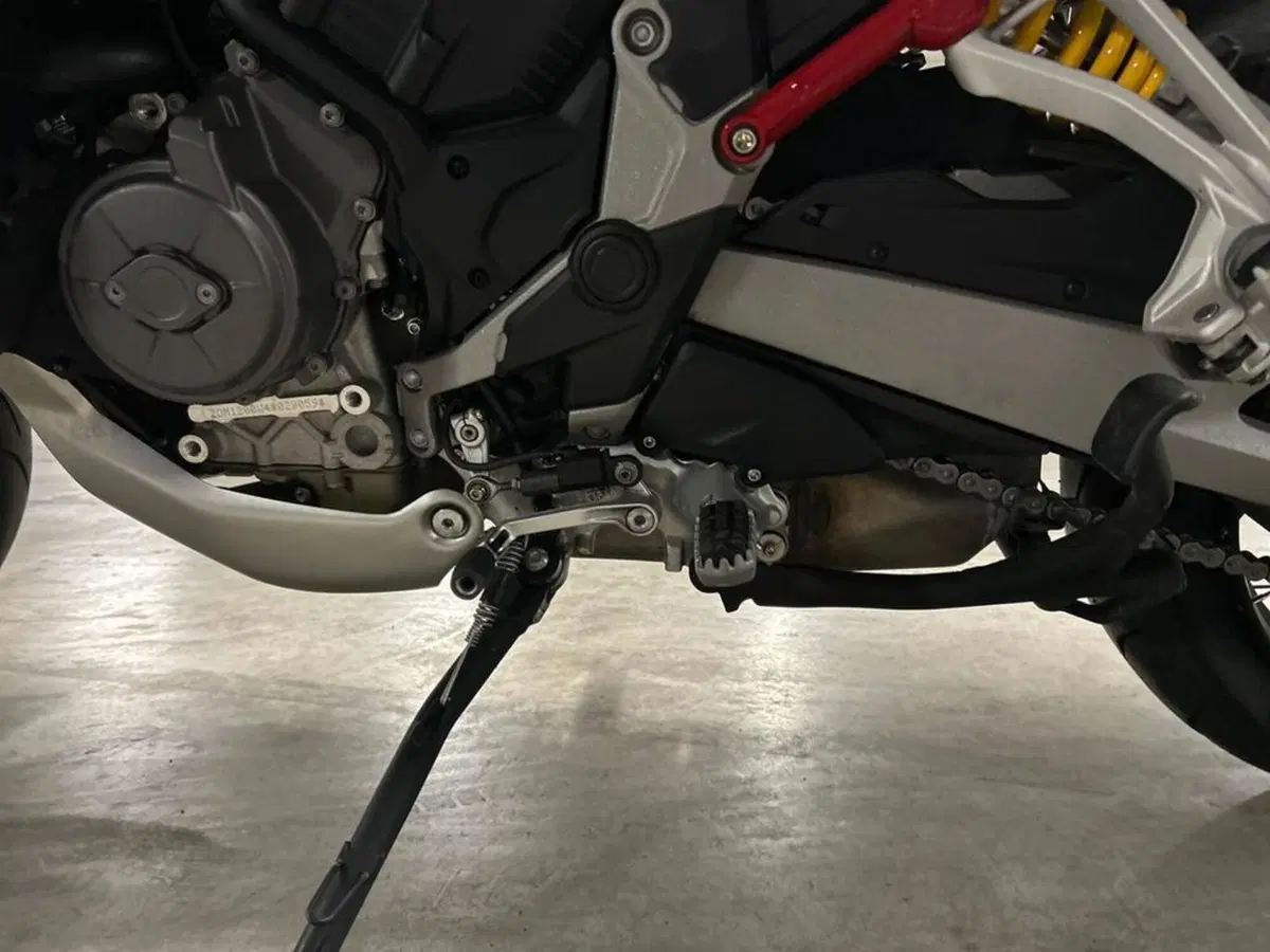 Ducati Multistrada V4 S (2021 - 24) (13)