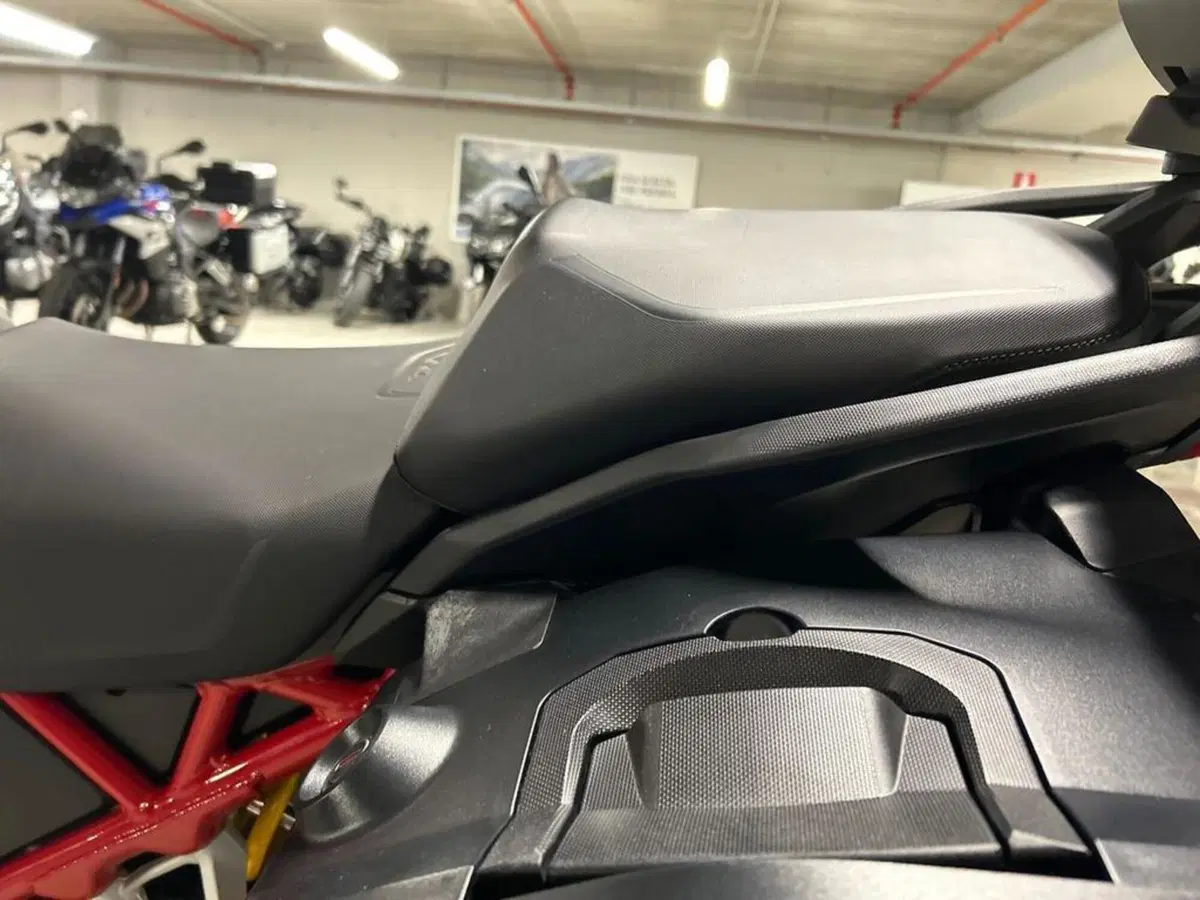 Ducati Multistrada V4 S (2021 - 24) (11)