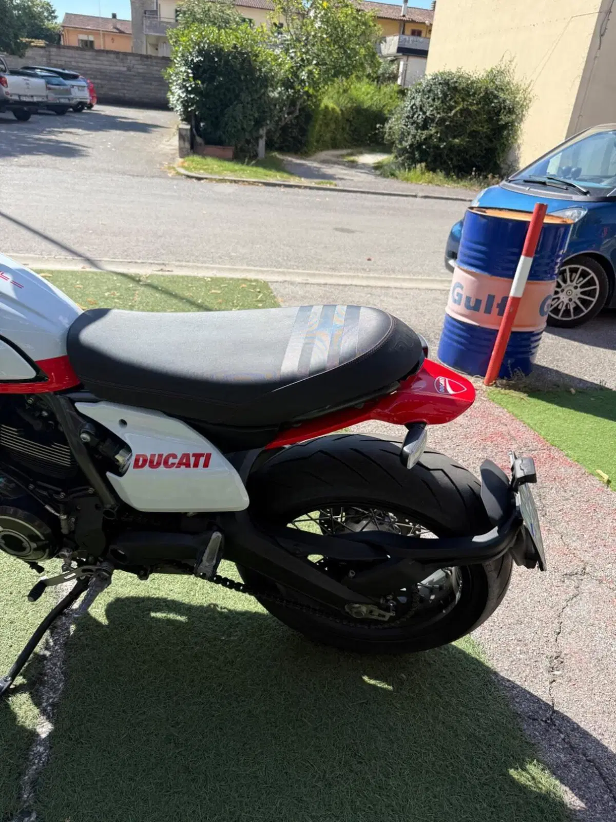 Ducati Scrambler 800 Urban Motard (2022) (12)