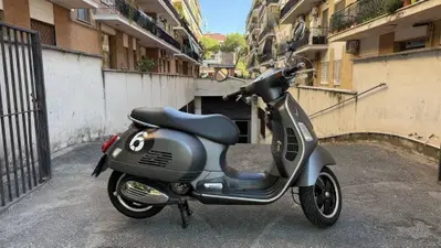Vespa GTS 300 Super (2008 - 16) usata
