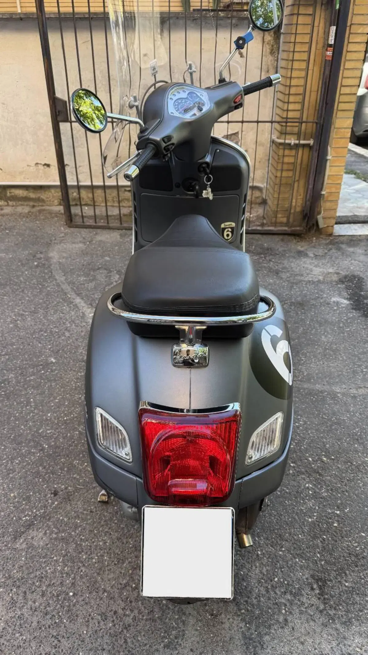 Vespa GTS 300 Super (2008 - 16) (4)