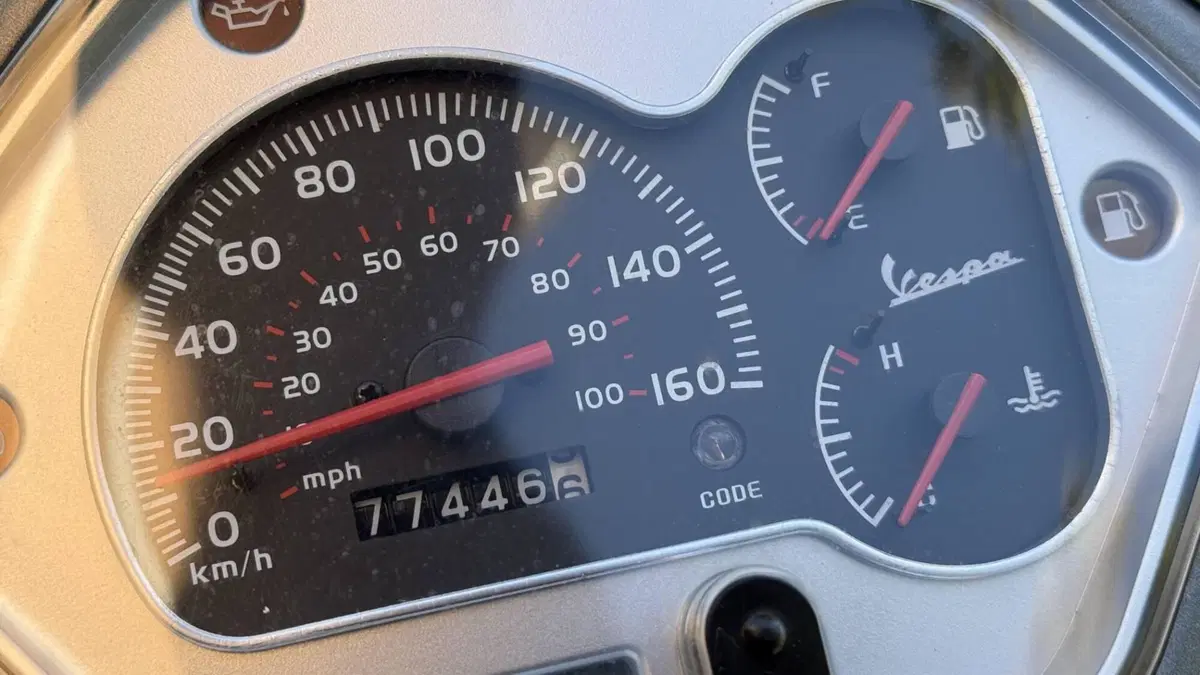 Vespa GTS 300 Super (2008 - 16) (11)