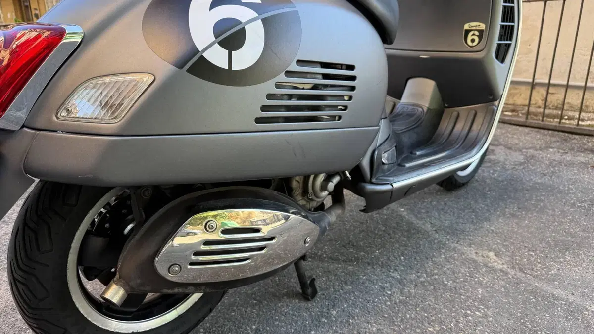 Vespa GTS 300 Super (2008 - 16) (17)