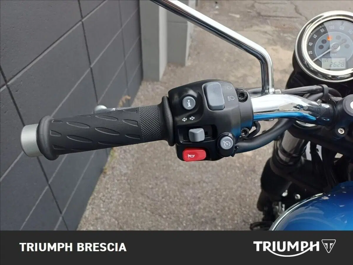 Triumph Bonneville T120 (2026) (10)