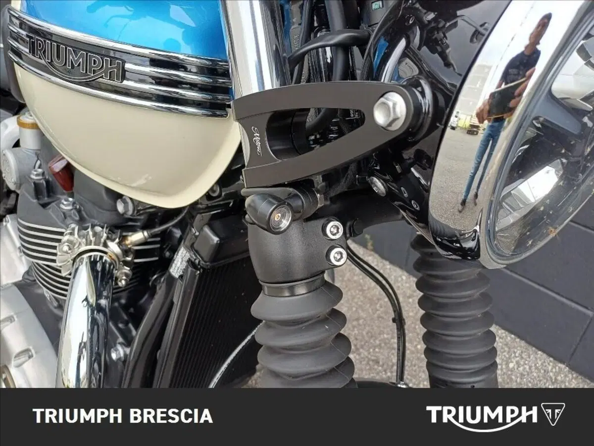 Triumph Bonneville T120 (2026) (8)