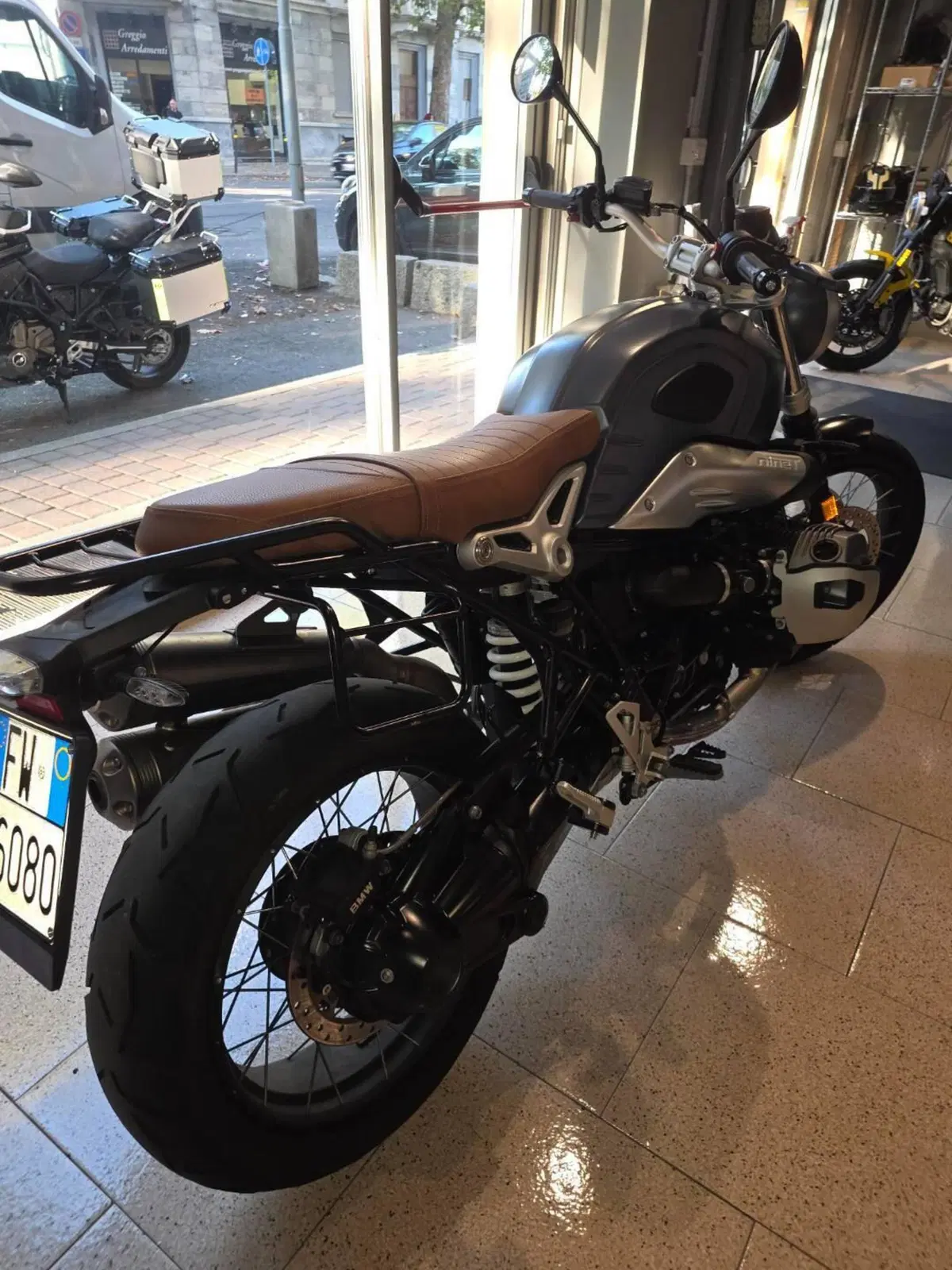 Bmw R nineT 1200 Scrambler (2016 - 20) (2)