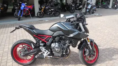 Suzuki GSX-8S (2025 - 26) usata