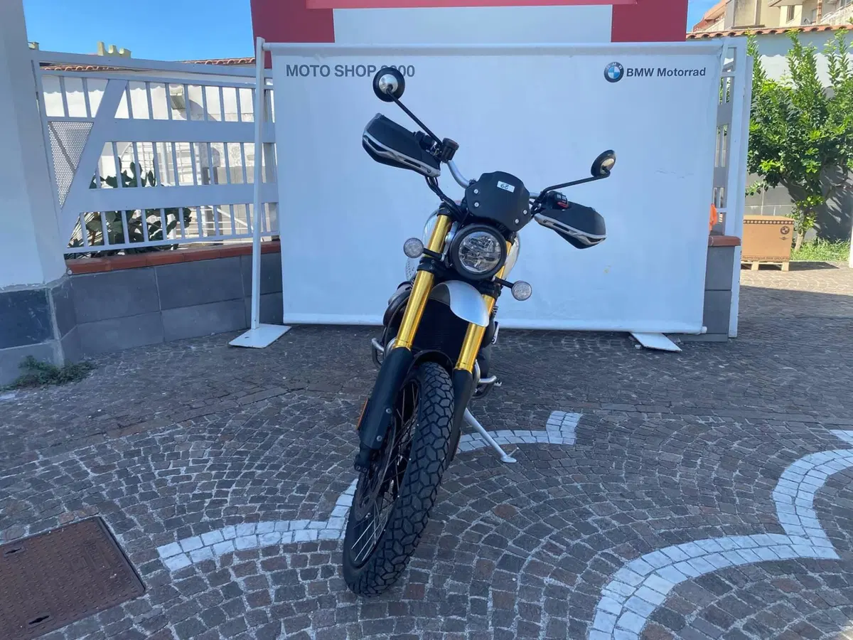 Triumph Scrambler 1200 XE (2019 - 20) (3)