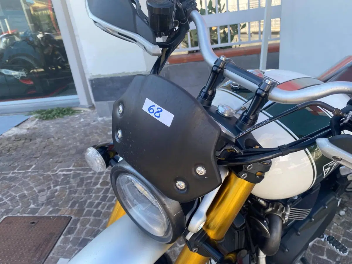 Triumph Scrambler 1200 XE (2019 - 20) (6)