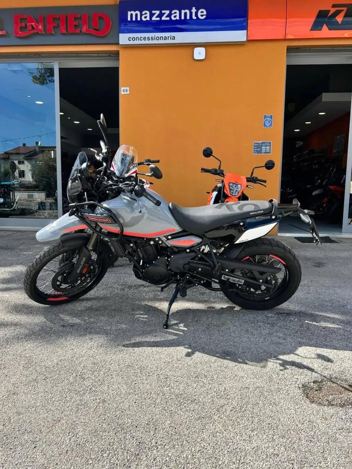 Royal Enfield Himalayan 450 (2024 - 26) (3)