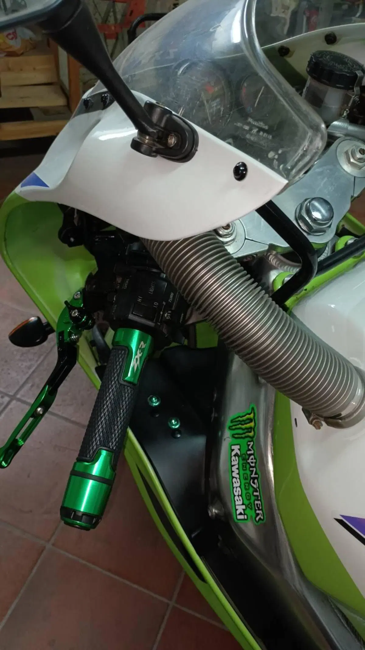 Kawasaki ZXR 750 (1991 - 92) (6)