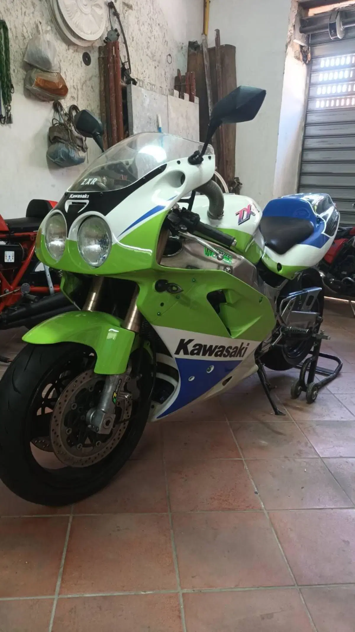 Kawasaki ZXR 750 (1991 - 92) (10)