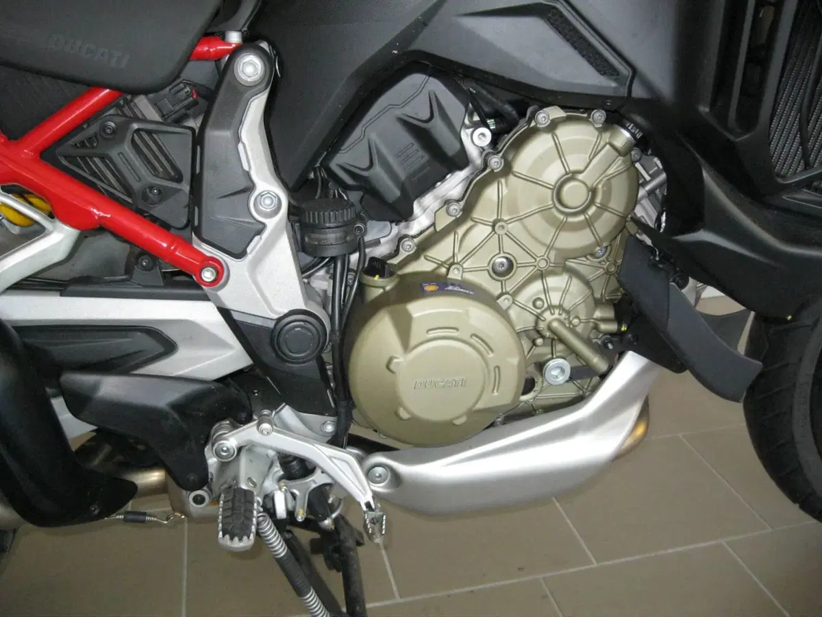 Ducati Multistrada V4 1100 S Sport (2021) (9)