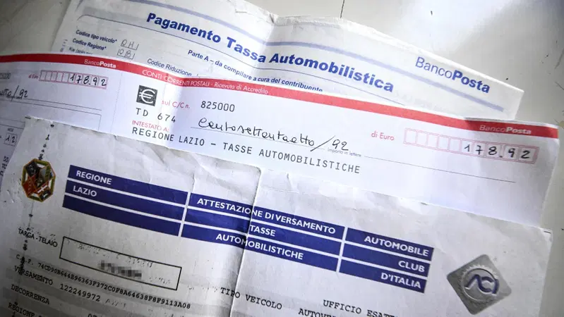 Truffa bollo auto e moto: il finto sito ACI che ruba i dati della carta