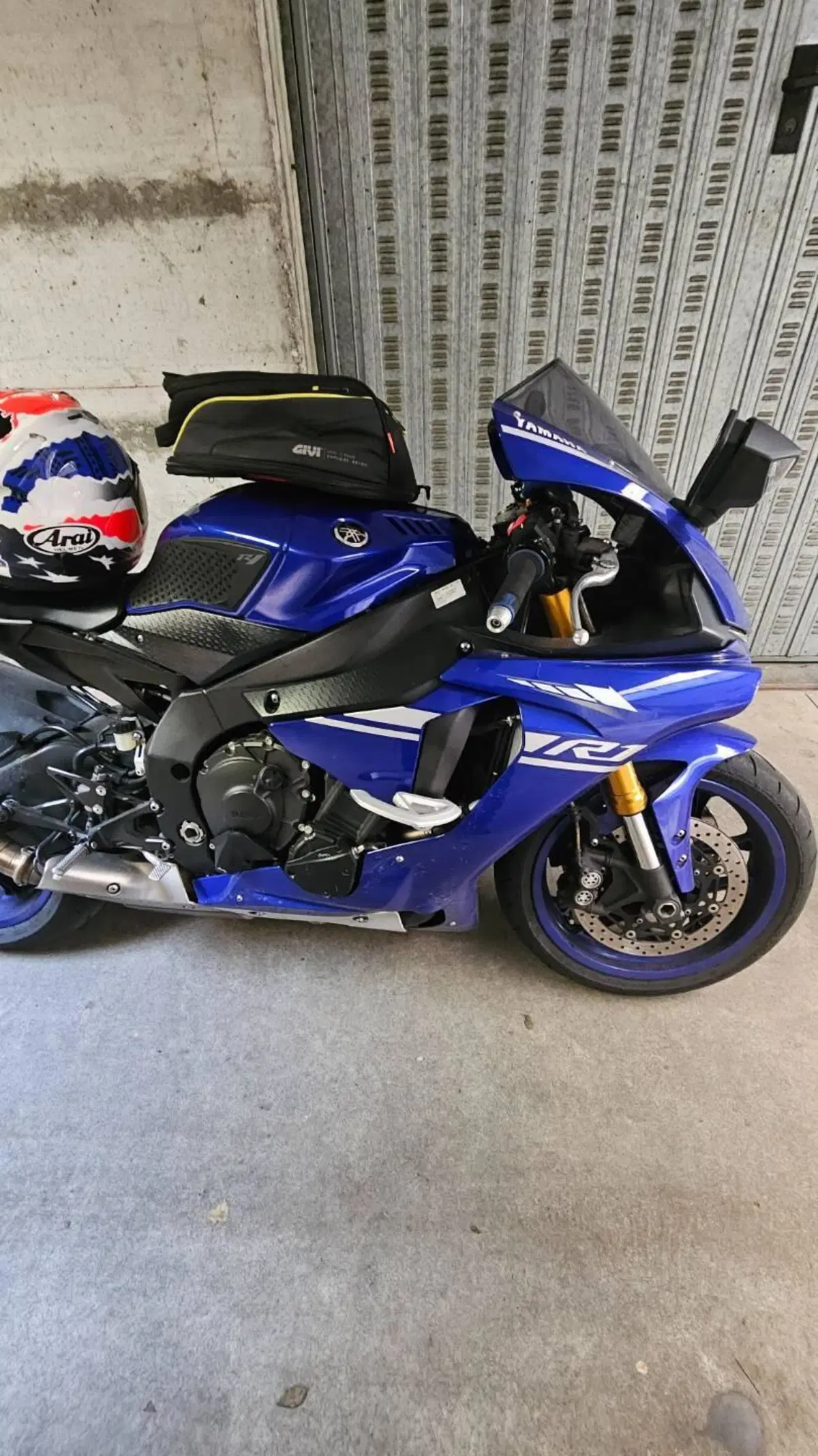 Yamaha YZF R1 (2017 - 19) (2)