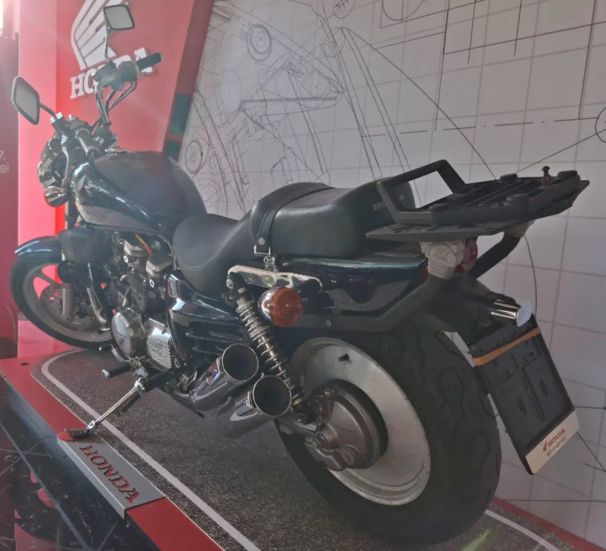 Honda VF 750 C (1985 - 01) (6)