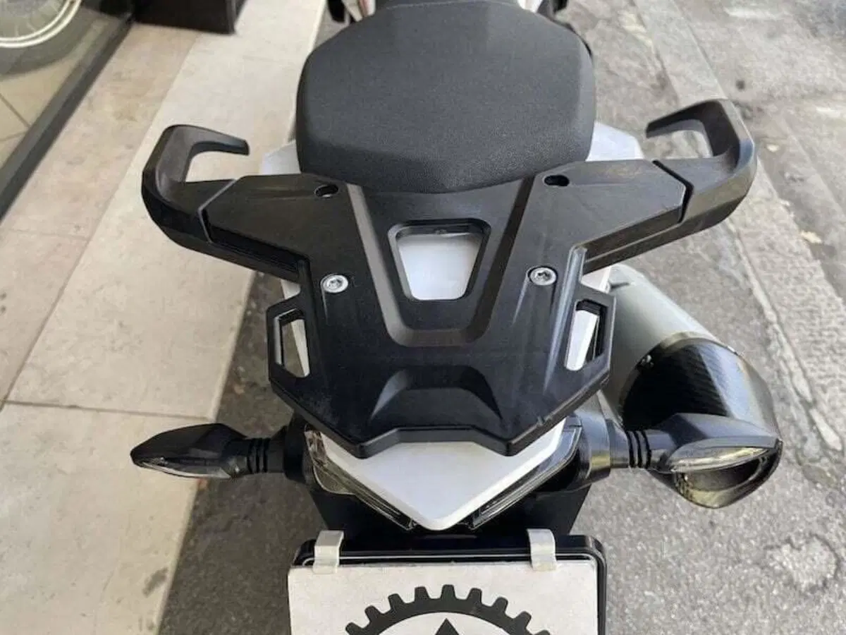 KTM 790 Adventure (2023 - 24) (19)