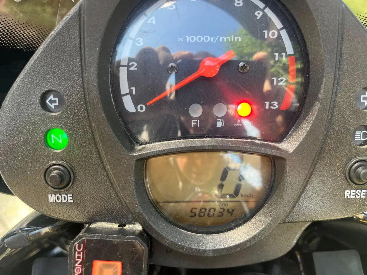 Kawasaki ER-6N (2006 - 09) (6)