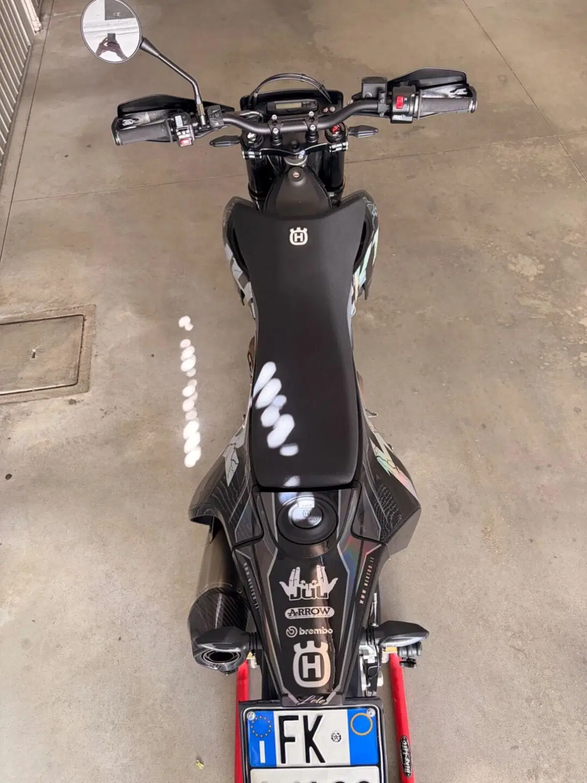 Husqvarna 701 Supermoto (2023 - 25) (4)