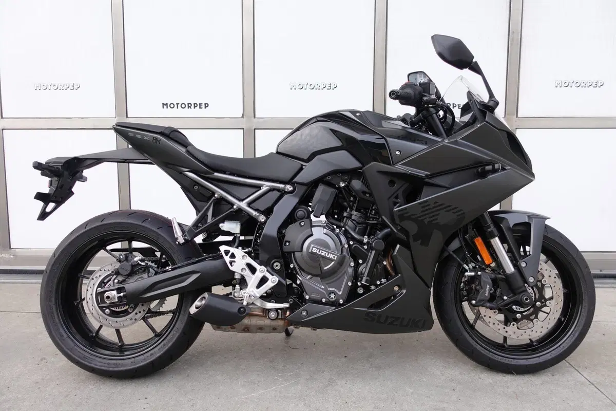 Suzuki GSX-8R (2024 - 26) (3)