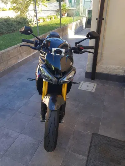 Triumph Speed Triple 1200 RS (2021 - 24) usata