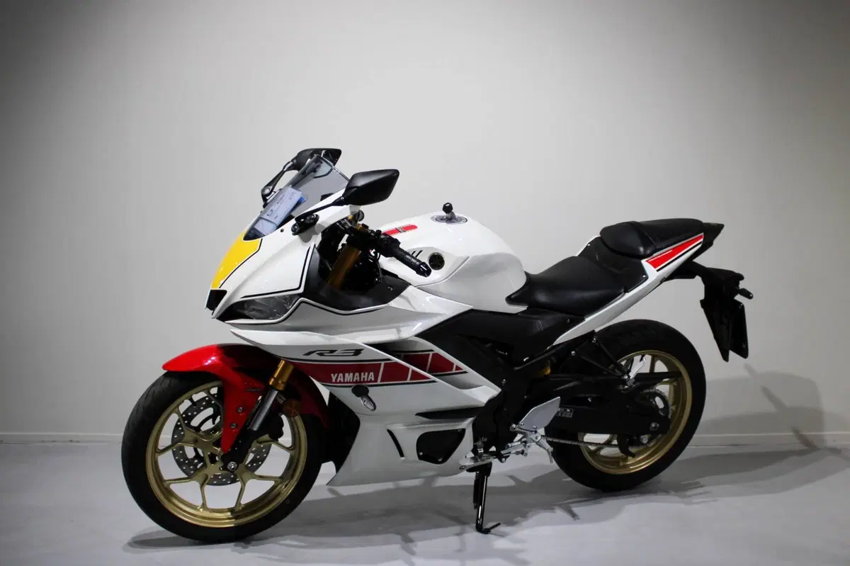 Yamaha YZF R3 (2021 - 24) (3)