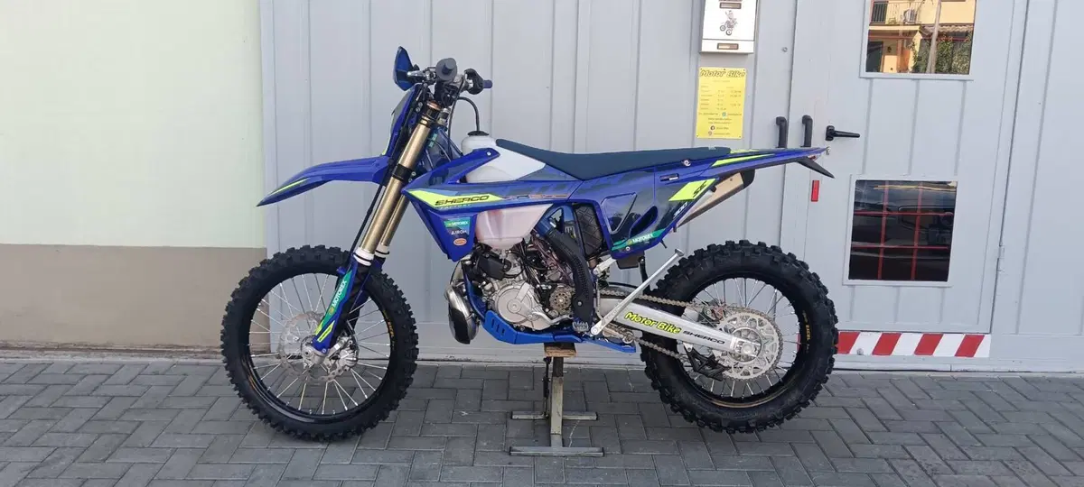 Sherco 300 SE Factory (2027) (2)