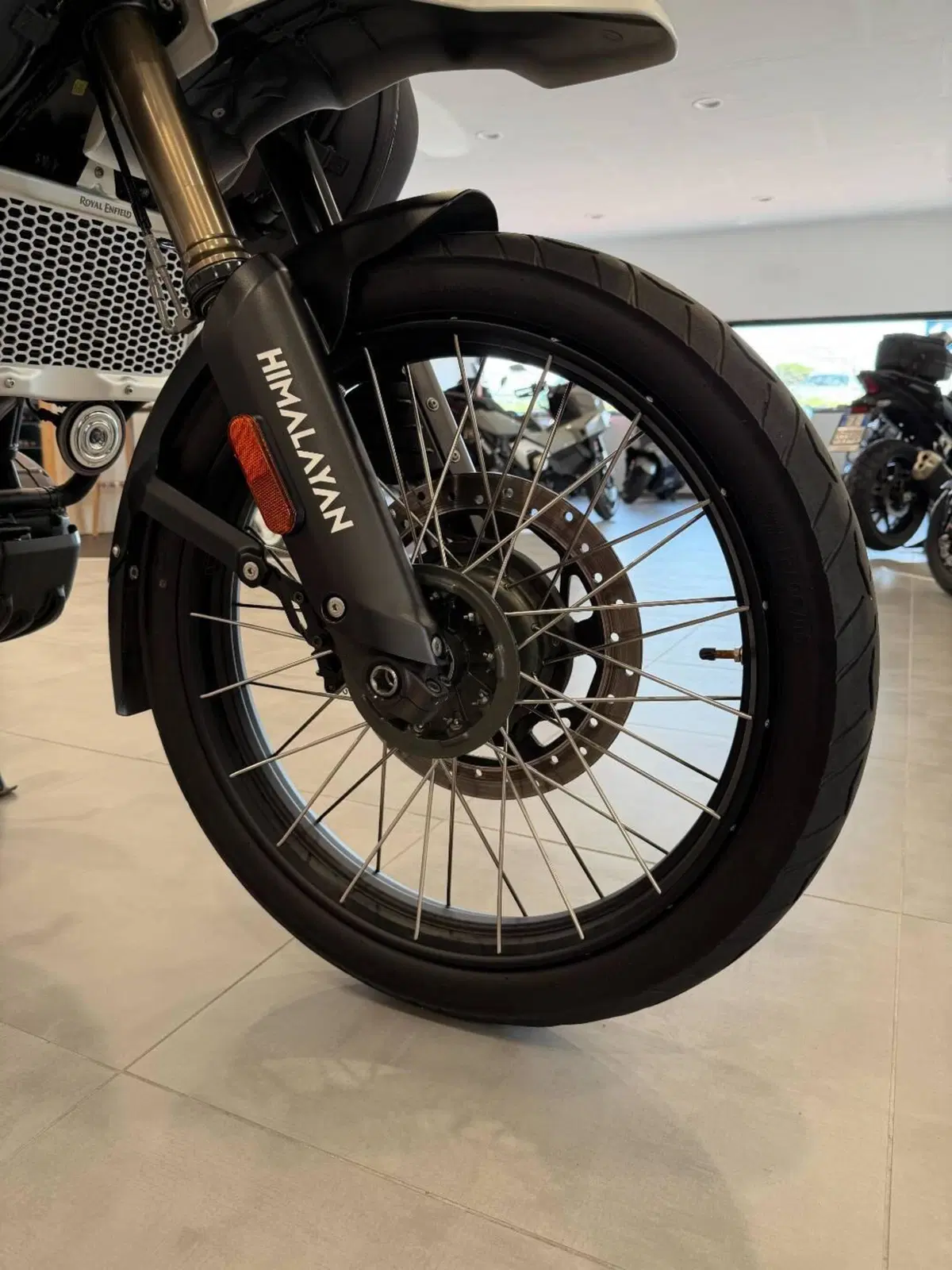 Royal Enfield Himalayan 450 Tubeless (2024 - 26) (19)