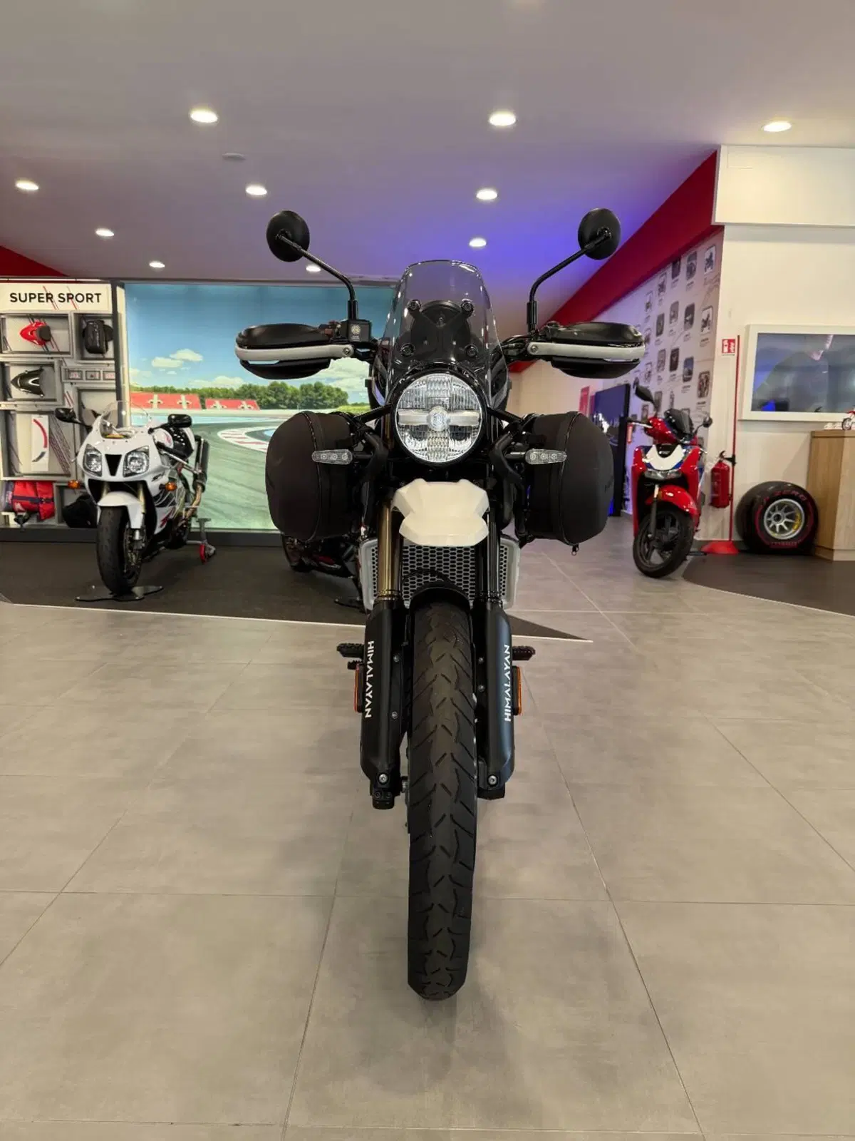 Royal Enfield Himalayan 450 Tubeless (2024 - 26) (5)