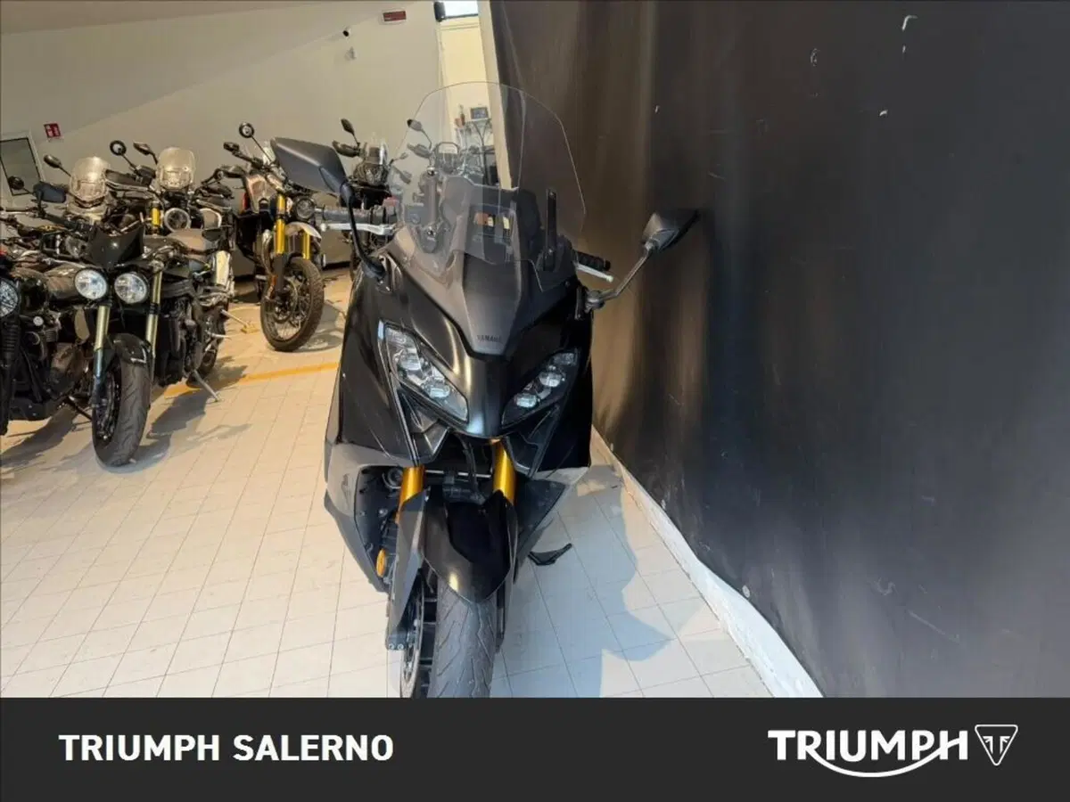 Yamaha T-Max 560 Tech Max (2022 - 24) (3)