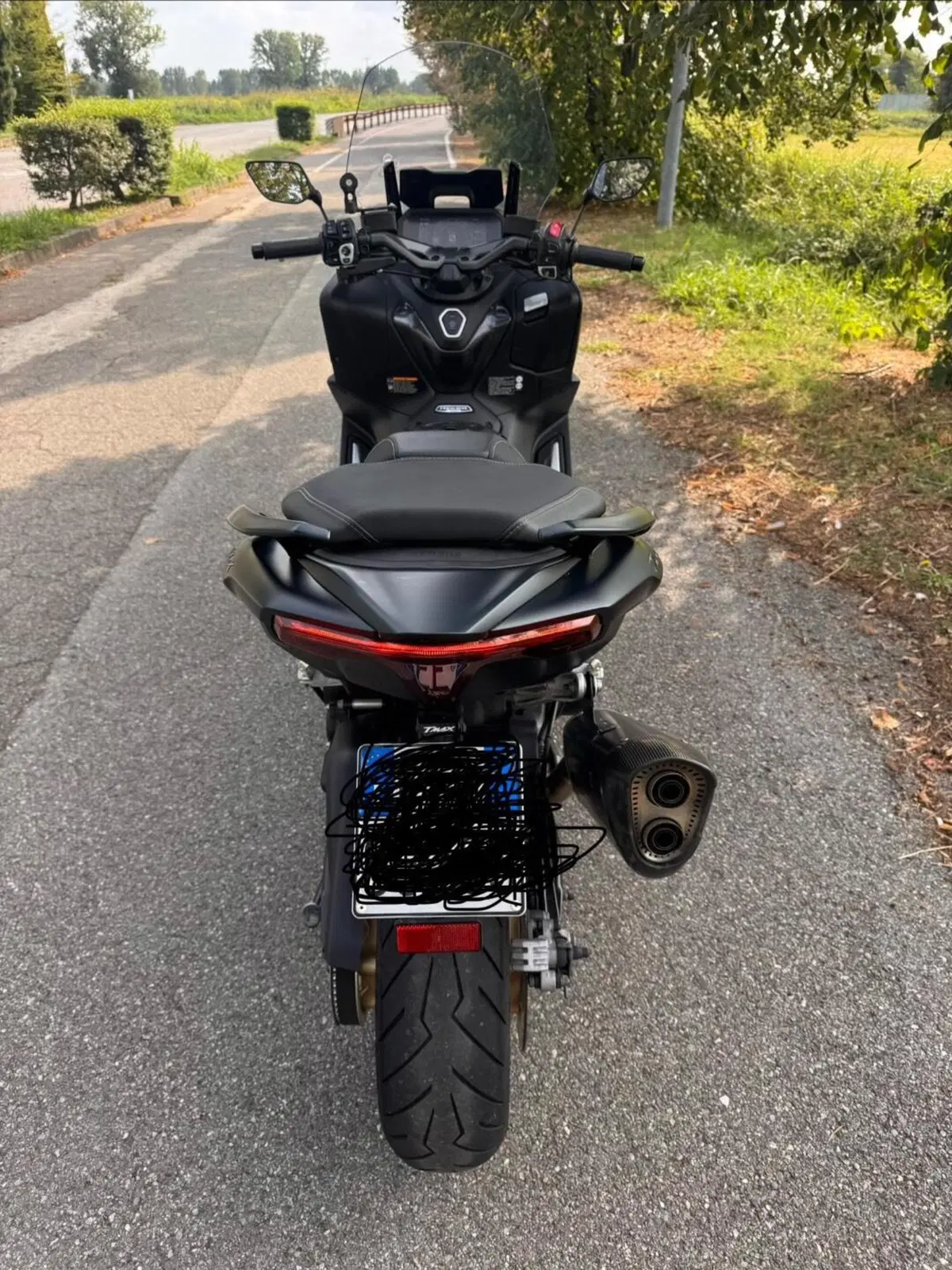 Yamaha T-Max 560 Tech Max (2022 - 24) (3)