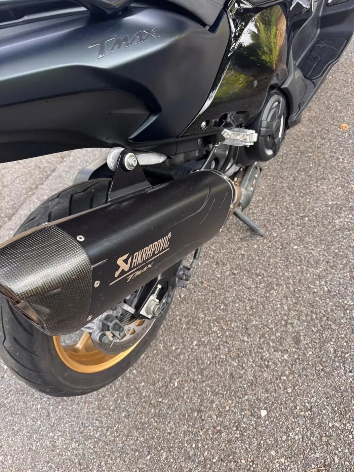 Yamaha T-Max 560 Tech Max (2022 - 24) (7)