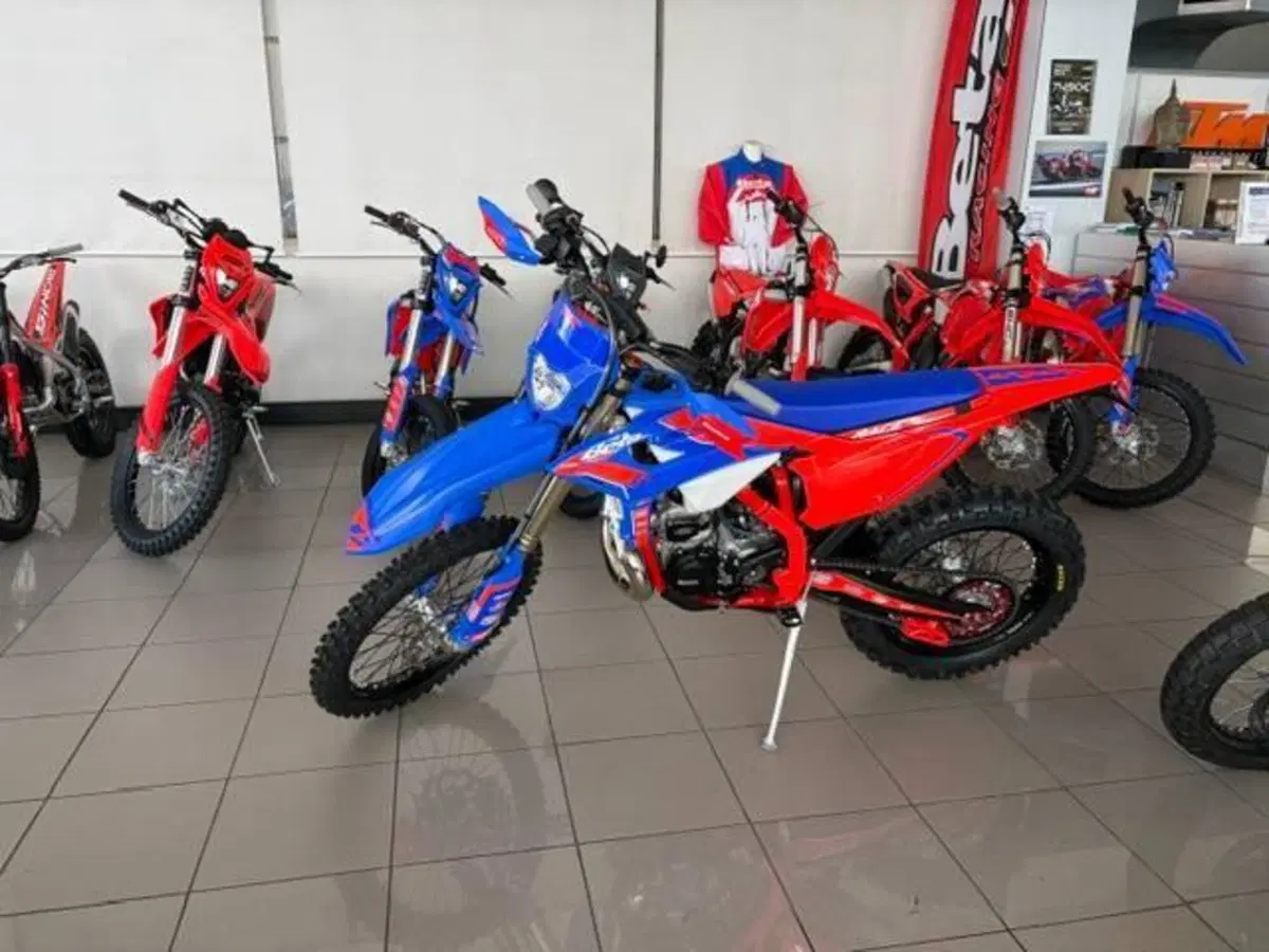 Betamotor RR 300 2T Enduro Race (2027)