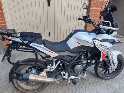 Benelli TRK 251 (2022 - 25) usata