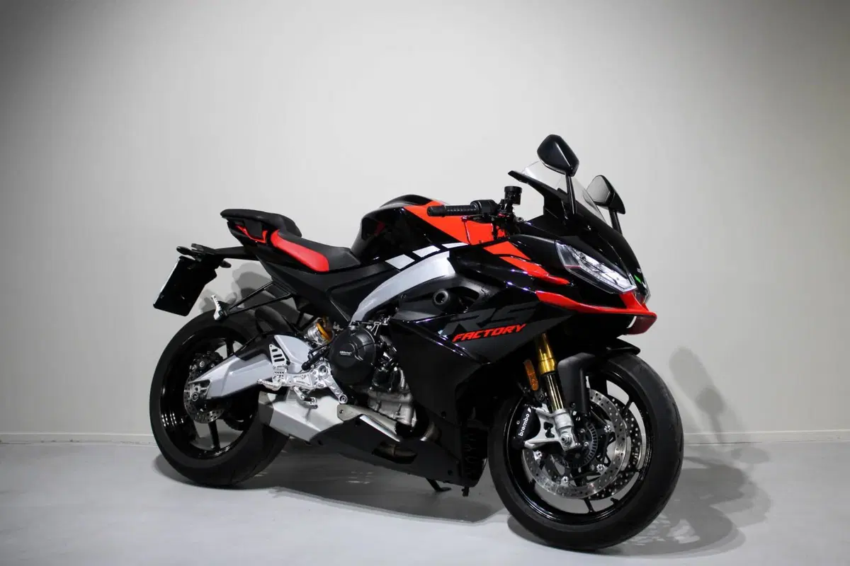 Aprilia RS 660 Factory (2025 - 26) (2)