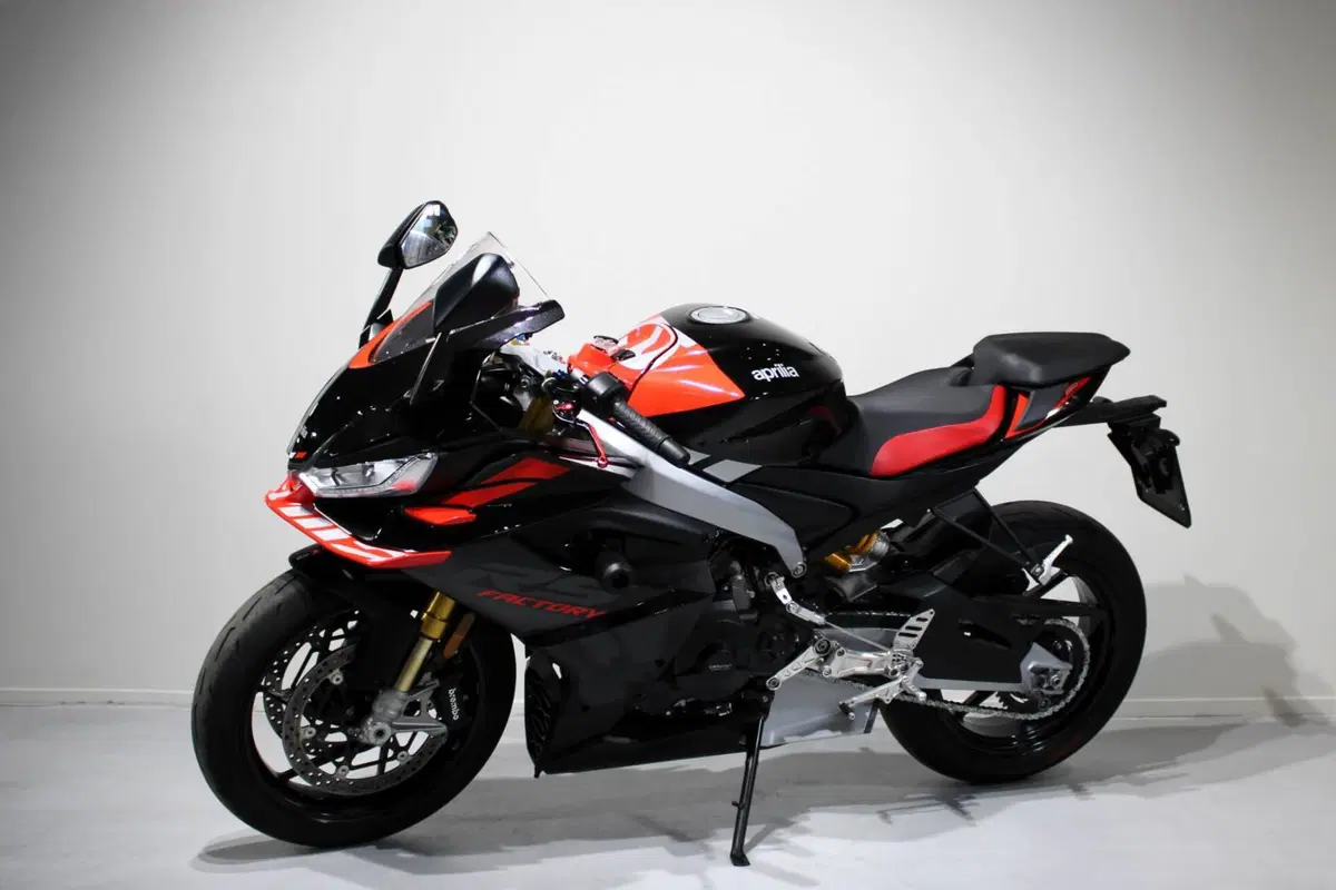 Aprilia RS 660 Factory (2025 - 26) (3)