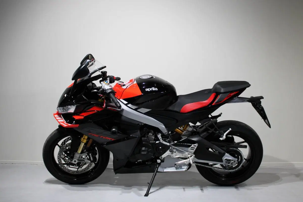 Aprilia RS 660 Factory (2025 - 26) (4)