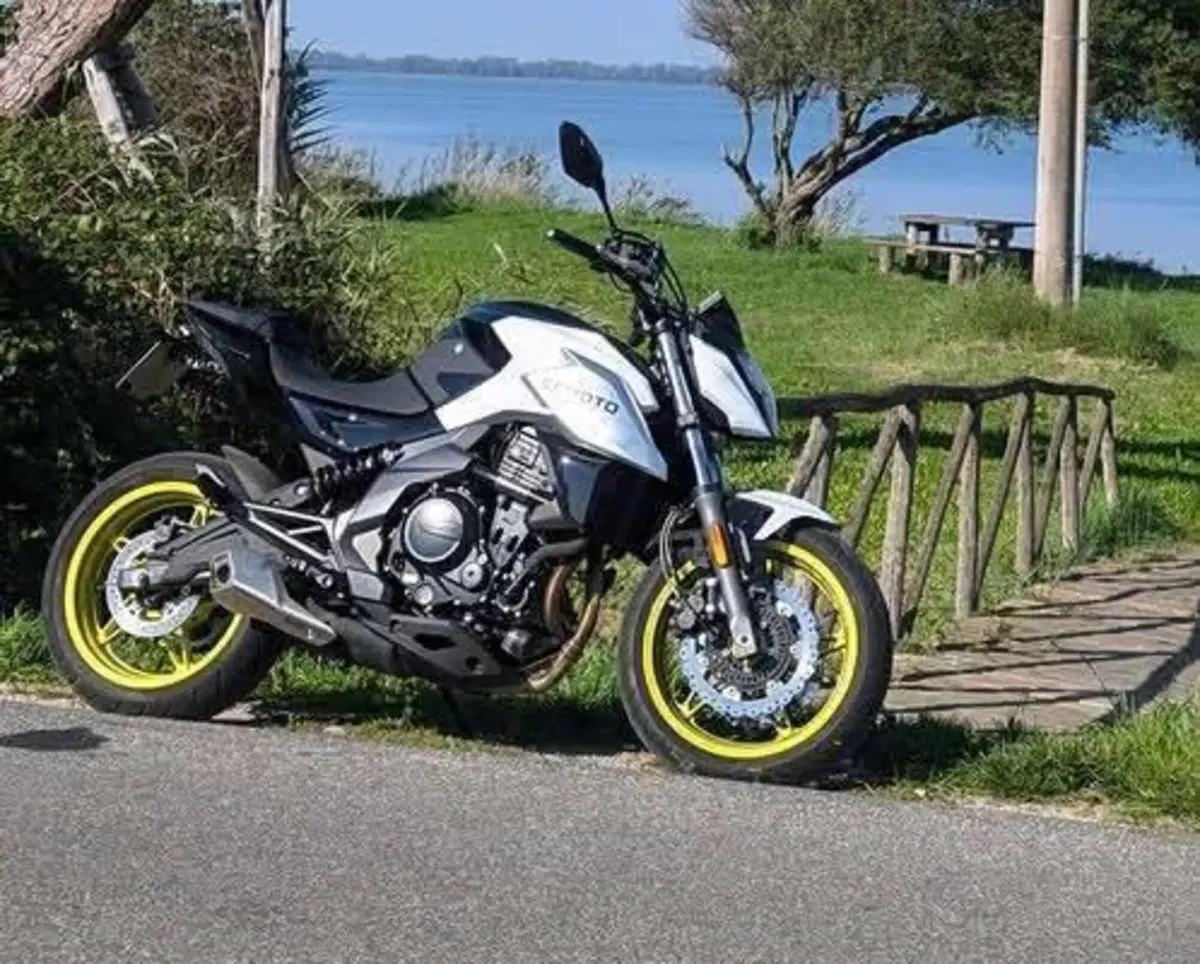 CFMOTO 650NK (2021 - 24) (3)