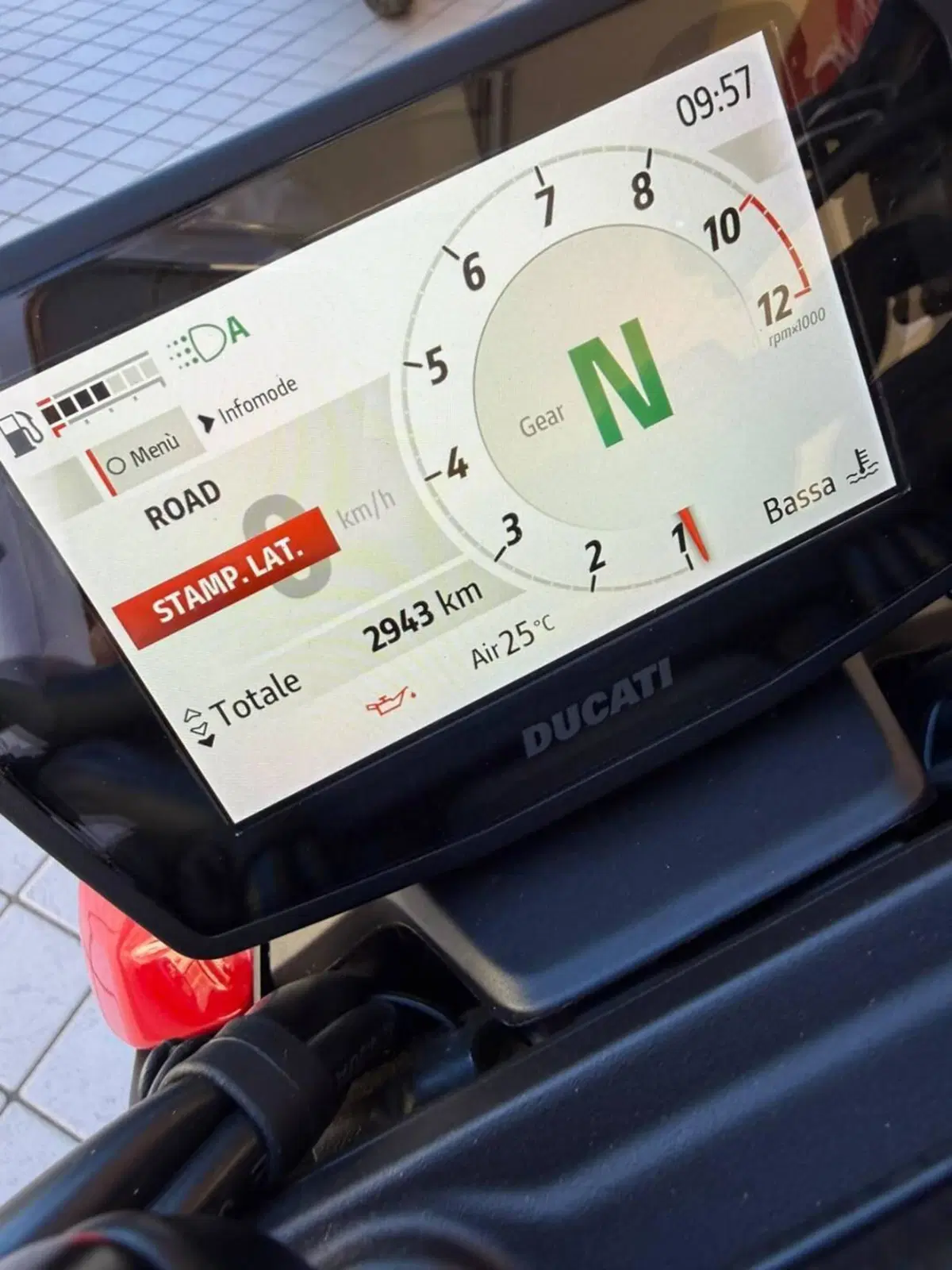 Ducati Streetfighter V2 S (2025 - 26) (3)