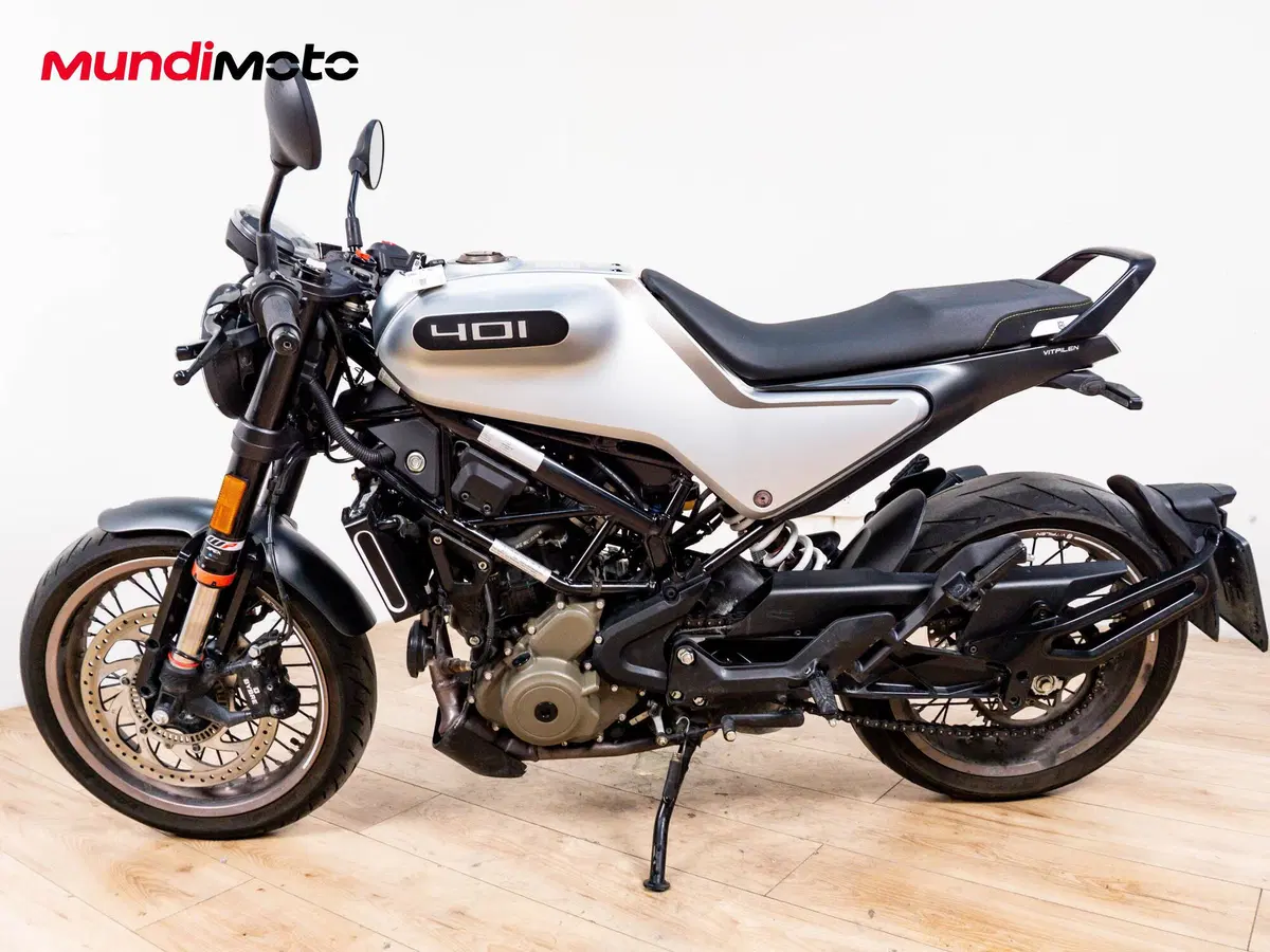 Husqvarna Svartpilen 401 (2024 - 26) (6)