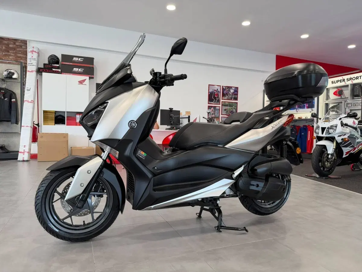Yamaha X-Max 125 (2021 - 24) (3)